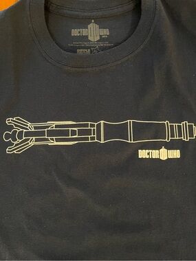 New With Tag Dr. Who Sonic Screwdriver shirt by Ripple Junction